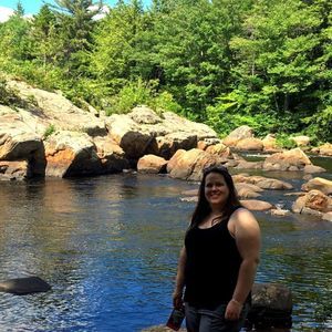 Meet your Posher, Kelley