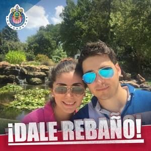 Meet your Posher, Angel onesimo