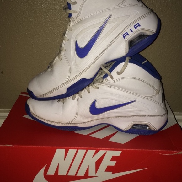 nike air women's basketball shoes. size 7.5