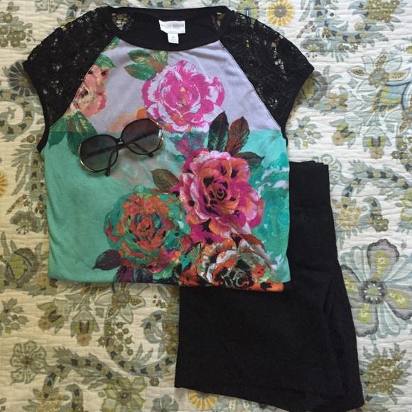Bisou Bisou top