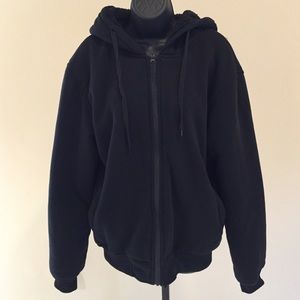 🔴Men's NWOT warm black sweatshirt, size Large