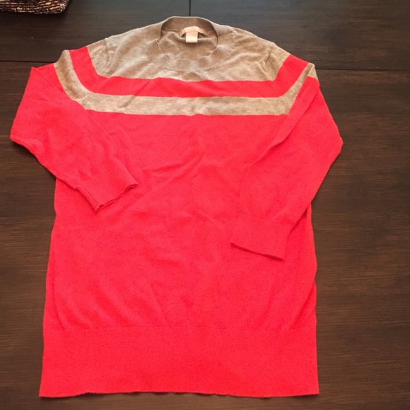 3/4 sleeve Banana Republic light sweater