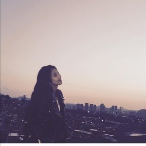 Meet your Posher, Yi fei