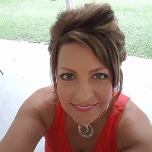 Meet your Posher, Sheri