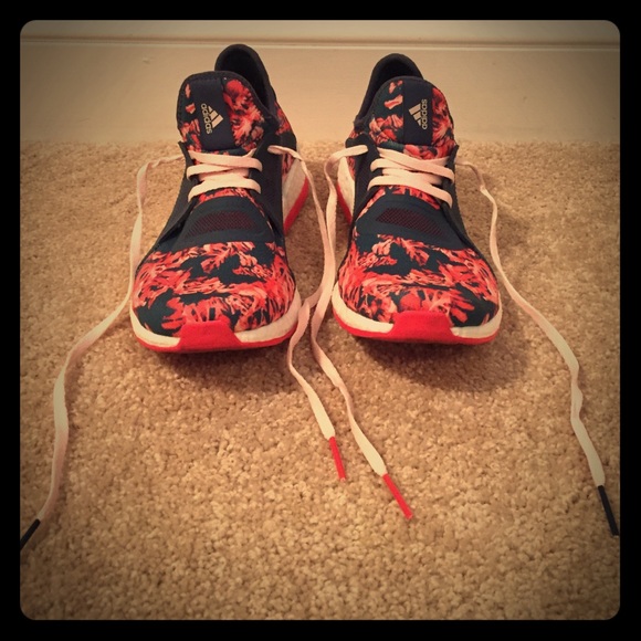 Adidas Pure Boost X - Women's Size 7 - gently worn