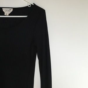 black criss cross long sleeve