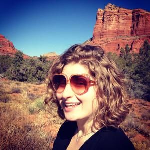 Meet your Posher, Emily