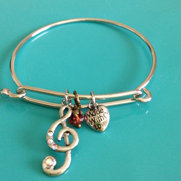 Music Note Bangle Bracelet - Picture 1 of 1