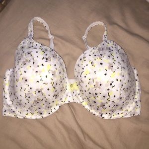 Body by Victoria lined perfect coverage