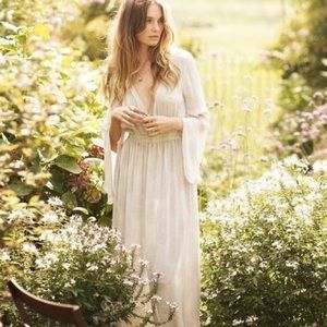 Soft chiffon long sleeve maxi, size small, NEW