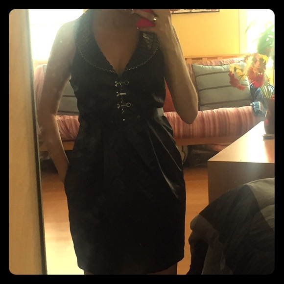 Black Dress - Picture 1 of 4