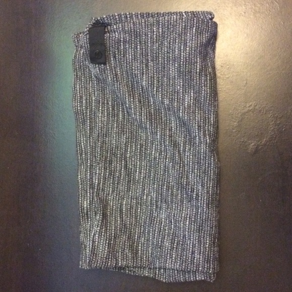Lululemon Rulu Vinyasa Scarf