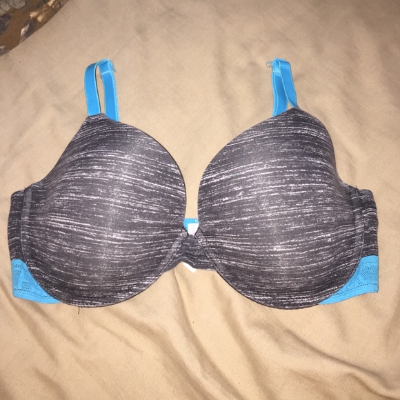 PINK wear everywhere Demi bra. No push up