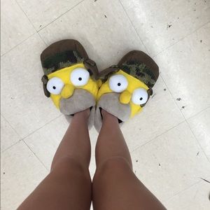 Meet your Posher, Ava