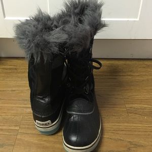 Sorel calf boots. These are a size 7