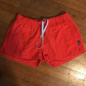 Patagonia Barely There Baggies Red Size Xs