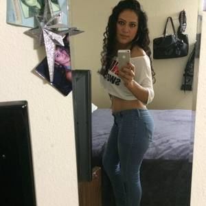 Meet your Posher, Yasmin