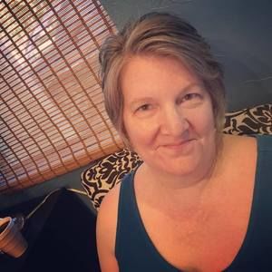 Meet your Posher, Beth