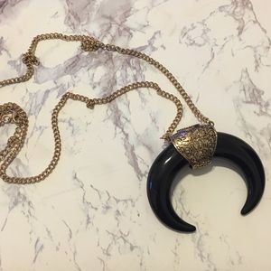 black and gold necklace