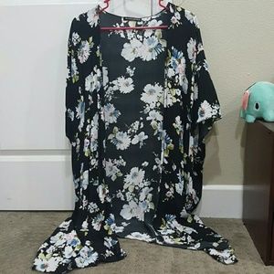 Brandy Melville kimono