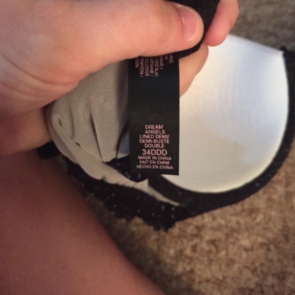 Bra. - Picture 3 of 3