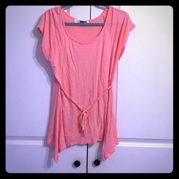 Peach maternity tee