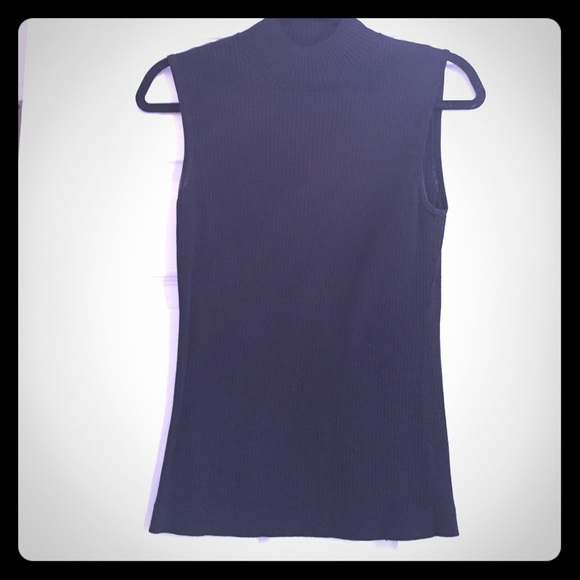 Loft ribbed sleeveless mock turtleneck