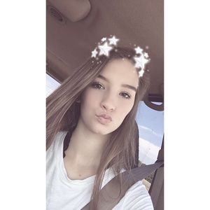 Meet your Posher, Britney