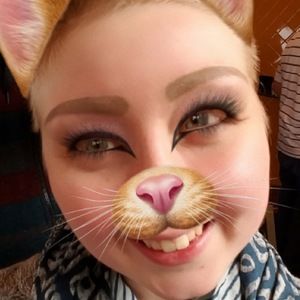 Meet your Posher, Carly