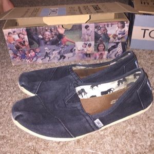 Toms shoes