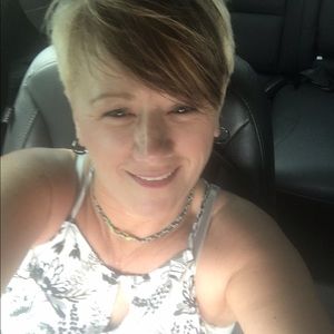 Meet your Posher, Rhonda