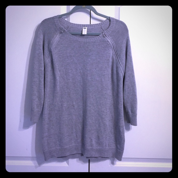 ✅SOLD✅ Soft grey sweater - maternity/nursing