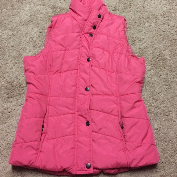 New York & Company puffy vest