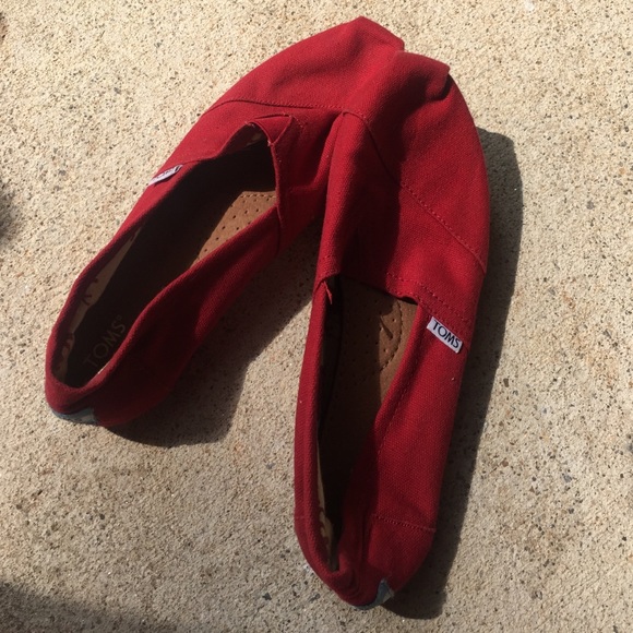 Red Toms