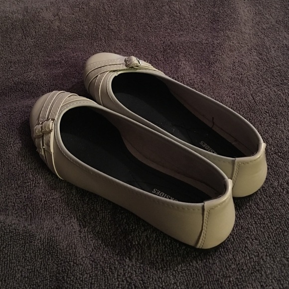 Harbor side flats 7.5