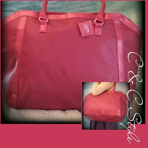Ulta Handbags - NWT Ulta overnight bag