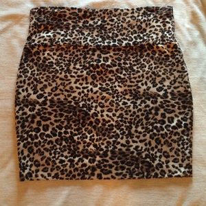 Cheetah print mini skirt
