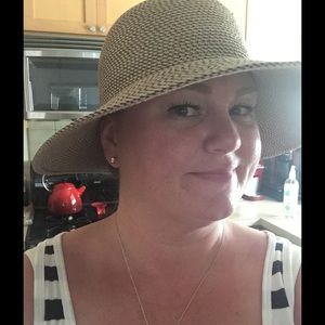 Meet your Posher, Ramah