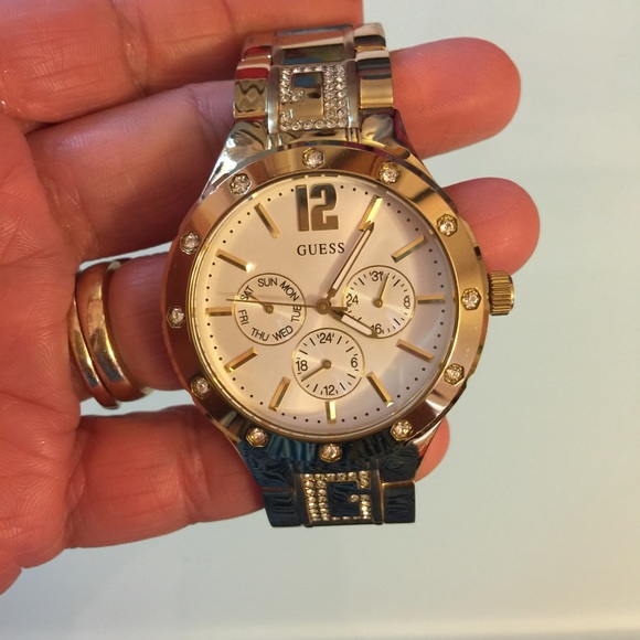 Guess watch