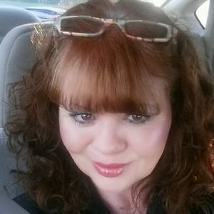 Meet your Posher, Christie