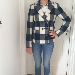 Gorgeous short peacoat from banana republic