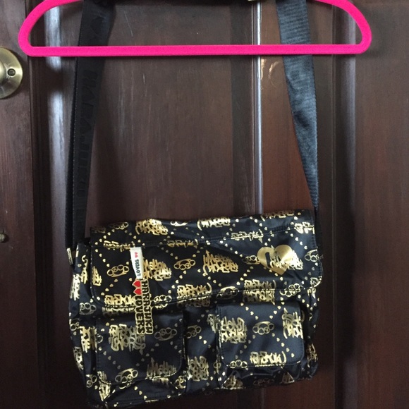 Harajuku Lovers/Black and Gold Crossbody Bag.