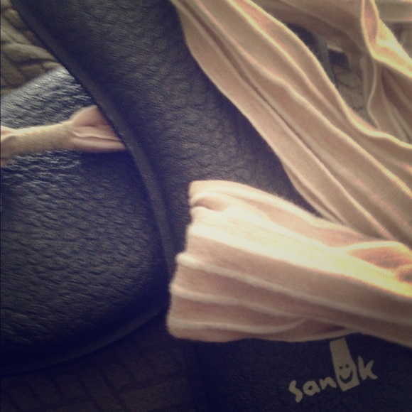 Sanuks