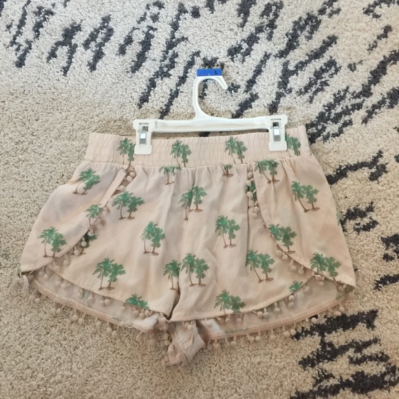 Palm tree shorts