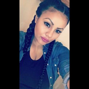 Meet your Posher, Tiffany