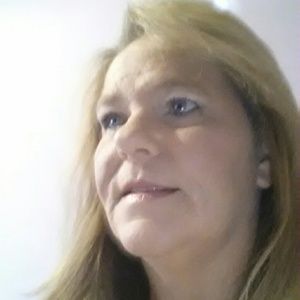 Meet your Posher, Angie