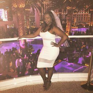 Meet your Posher, Gloria