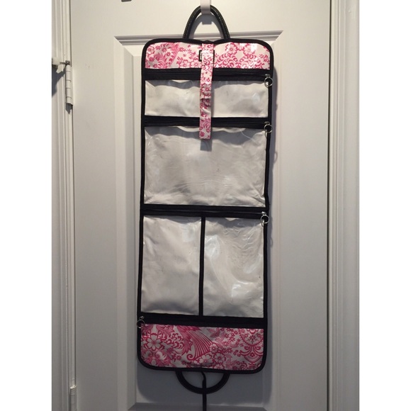 Flee Hanging Toiletry Case, pink and White Toile