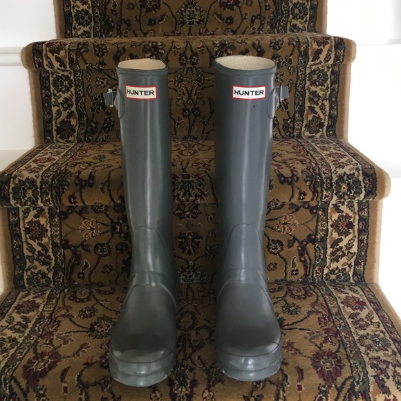 Hunter boots !!