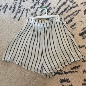 Chiffon high waisted shorts